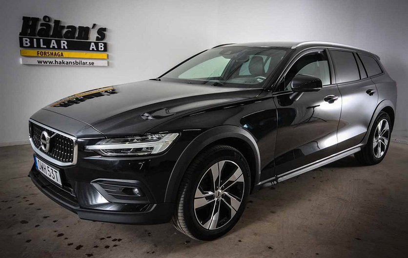Volvo V60 Cross Country D4 AWD Automat Momentum Euro 6 2019