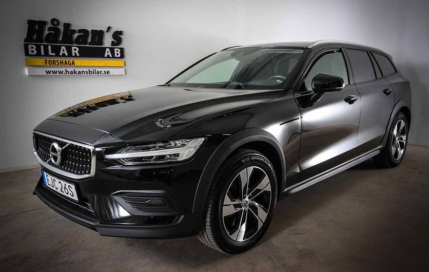 Volvo V60 Cross Country D4 AWD Automat Momentum Euro 6 2019