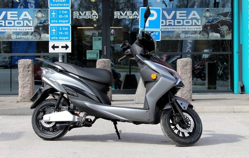LV LX01 Grand Touring | 45 Moped | | alning 2023