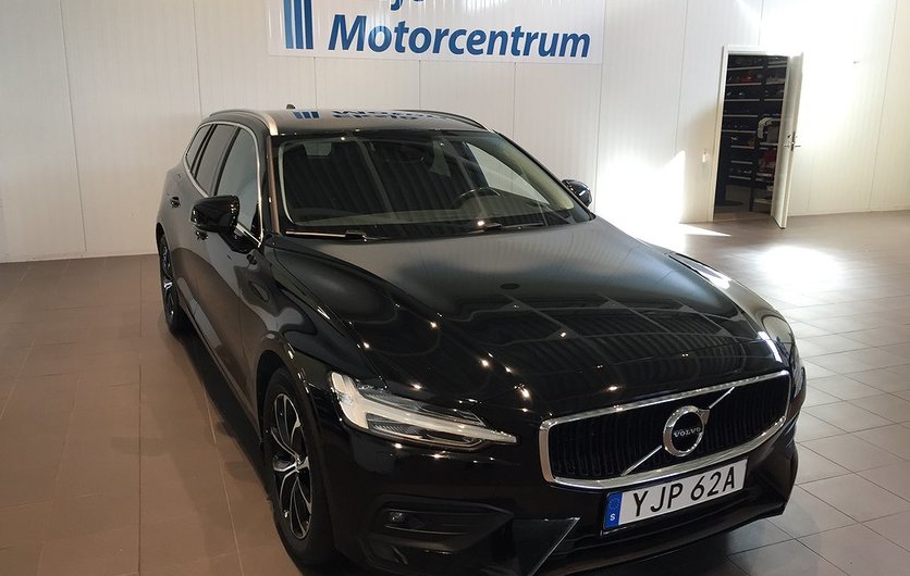 Volvo V60 D4 AWD Geartronic Momentum Euro 6 2021