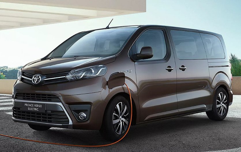 Toyota Proace Verso Verso Electric Beställningsbil Business Lease 2023