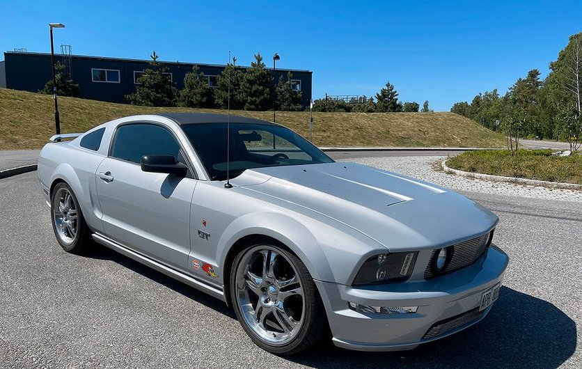 Ford Mustang GT Automat GT 2005