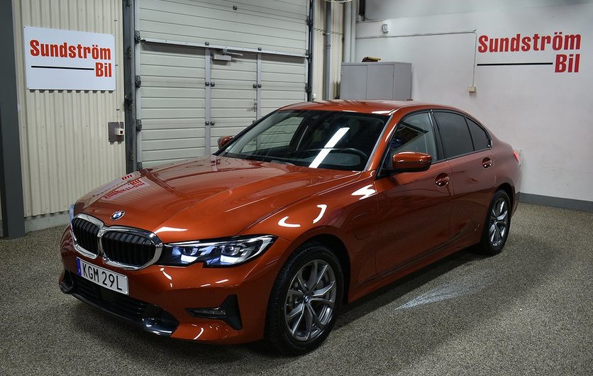 BMW 328 330e Plug-In Hybrid Sport Line Connected Steptronic 2021
