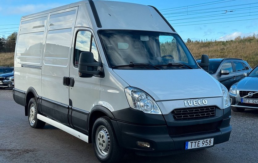 Iveco DAILY 35S11 Daily 35S13 Skåpbil 2.3 Multijet II Manuell 2012