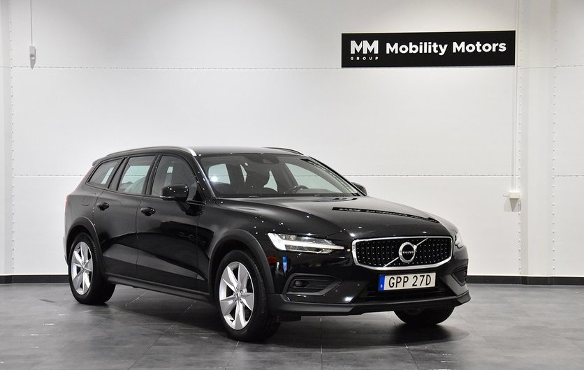 Volvo V60 Cross Country D4 AWD Geartronic Momentum 2021