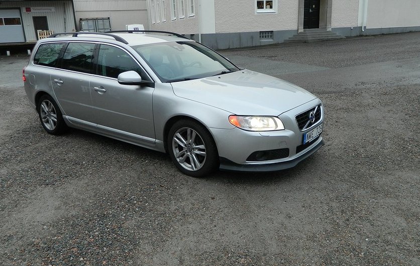 Volvo V70 D4 AWD Geartronic Momentum 2013