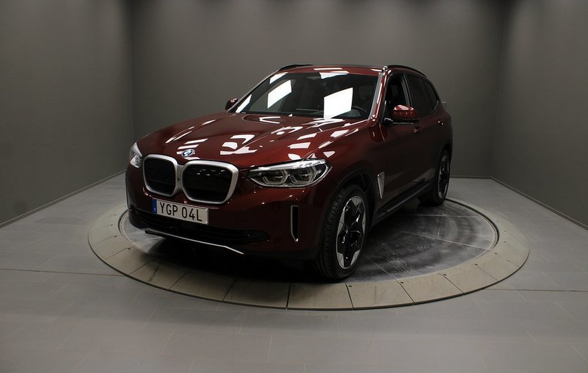 BMW iX3 Charged Plus Dragkrok Vinterhjul 2021