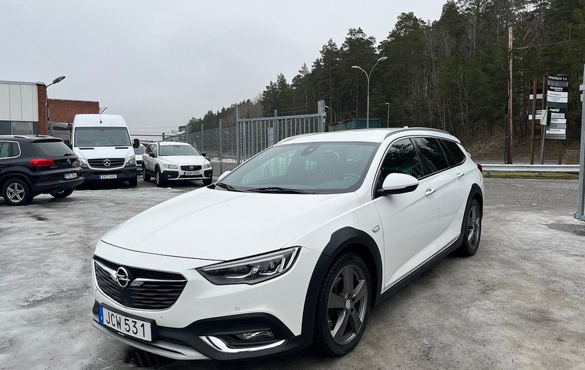 Opel Insignia Country Tourer 2.0 CDTI 4x4 Fullutrustad 2018