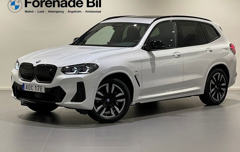 BMW iX3 Charged Drag D P-Assist Rattvärme Ton. rutor 2024