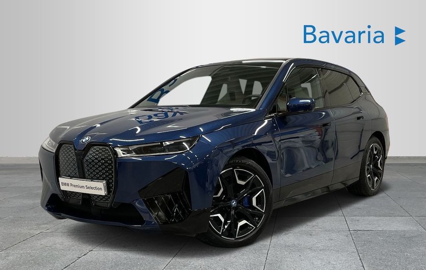 BMW iX 40 Signature Sport Innovation Comfort Exclusive 22