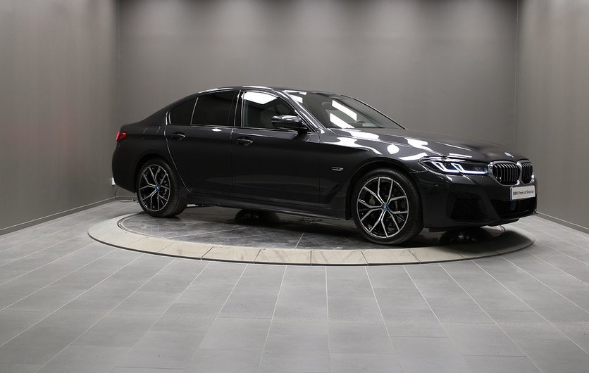 BMW 535 530e xDrive Sedan M-Sp Drag Innovation NU 2022