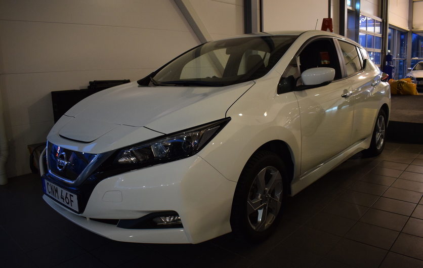 Nissan Leaf e 62kWh Acenta Vit 2022