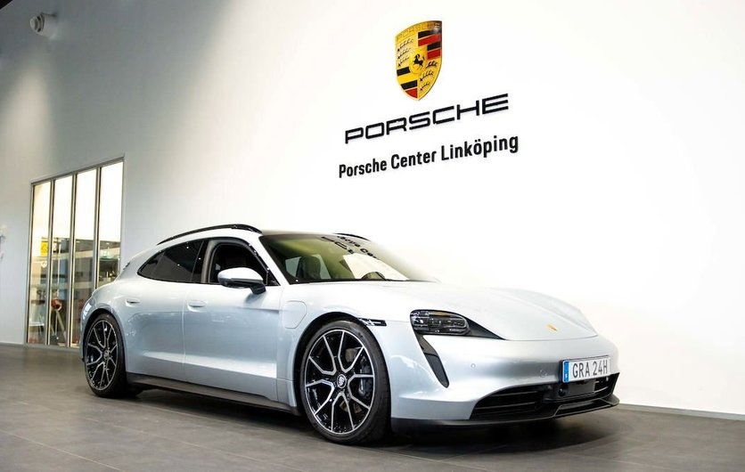 Porsche Taycan ST-Leasebar VAT 2023
