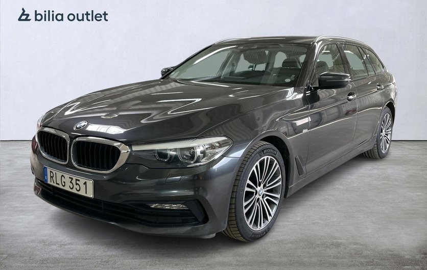 BMW 520 d Touring Sport line Drag B-Kam Connected Värmare 2017