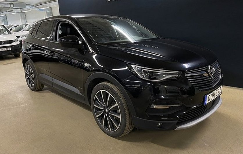 Opel Grandland X ULTIMATE Hybrid 4WD 2021