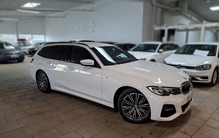 BMW 320 d xDrive Touring Steptronic M Sport Connected 