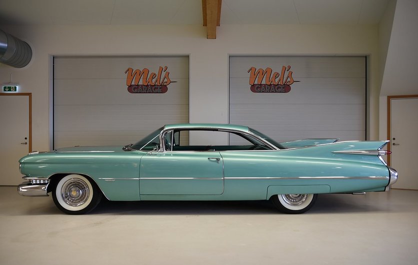 Cadillac Serie 62 Coupe DeVille 2-dr HT V8 390 Hydramatic 1959
