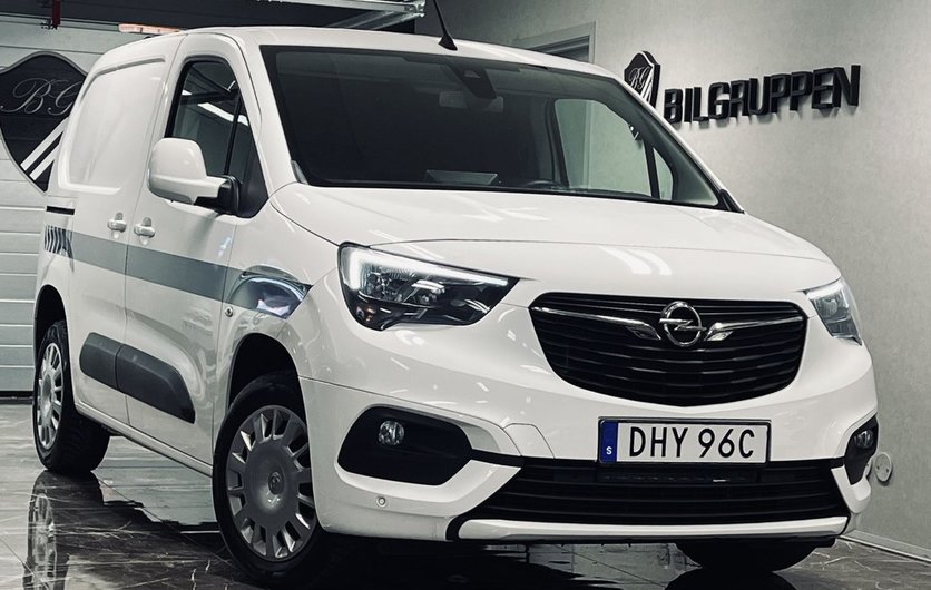 Opel Combo Life combo Cargo 1.5 EAT Prem|Värmare|Automa|B-kamera| 2019
