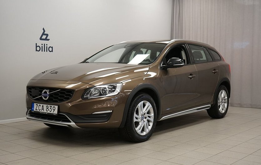 Volvo V60 Cross Country D4 AWD Classic Plus | On Call 2018