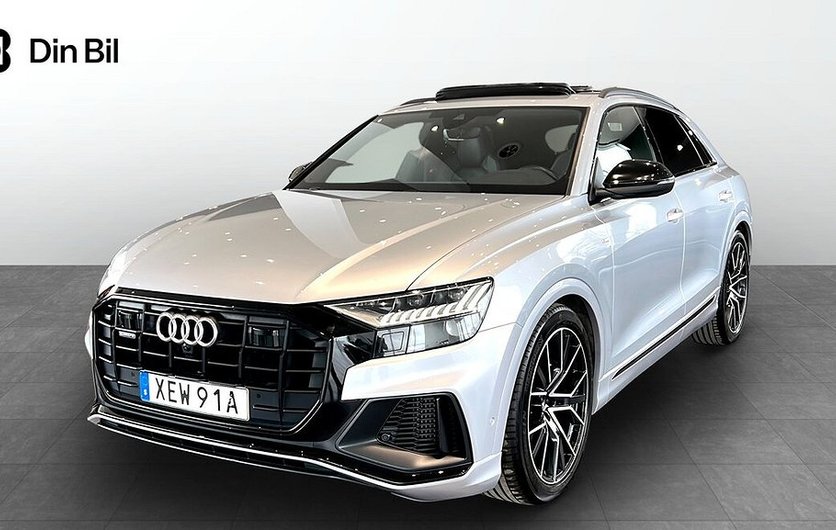 Audi RSQ3 Q8 55 TFSI quattro q S-line Panorama B&O 2020