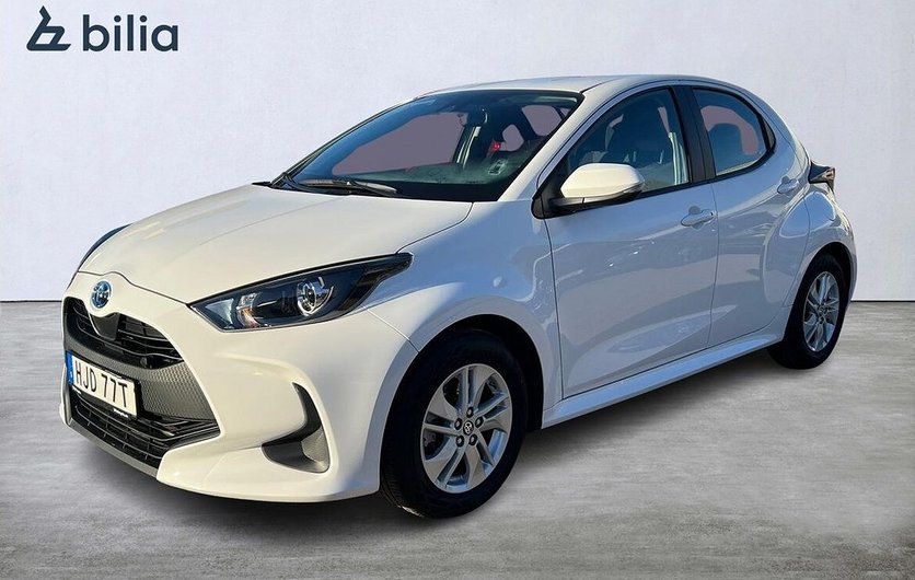 Toyota Yaris Hybrid 1,5 Active Approved Used 2032 2022