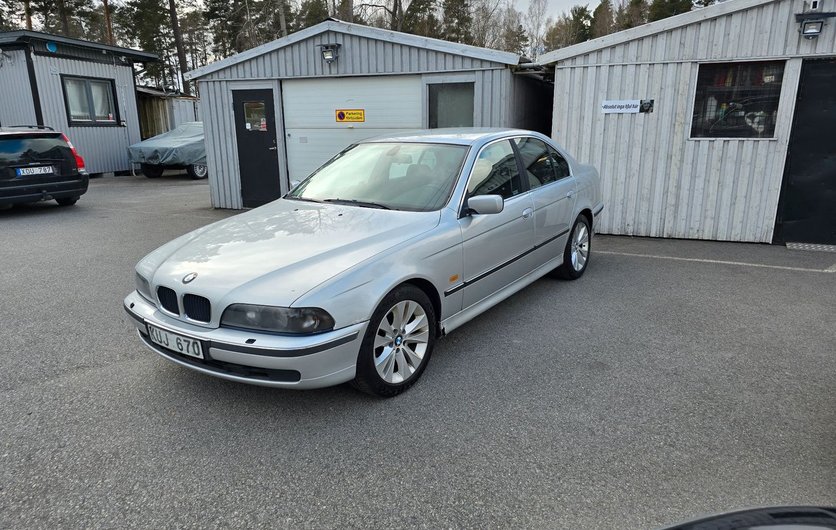 BMW 520 i Sedan Automatisk 1999