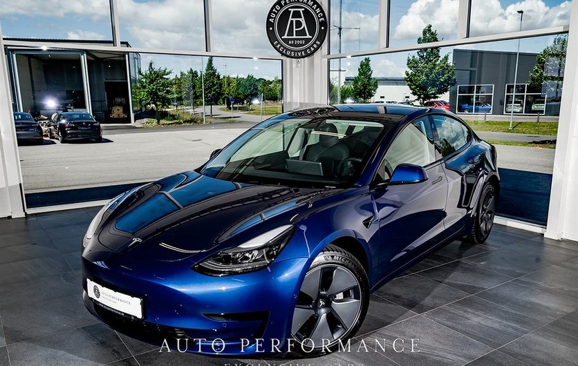 Tesla Model 3 Standard Range Autopilot Facelift Hemleverans 2022