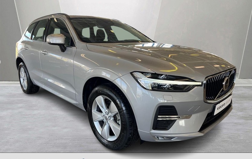 Volvo XC60 B4 AWD Diesel Core, Klimatpaket, Ljuspaket, Parkeringssupport, Parkeringskamera Bak, Google Maps 2023