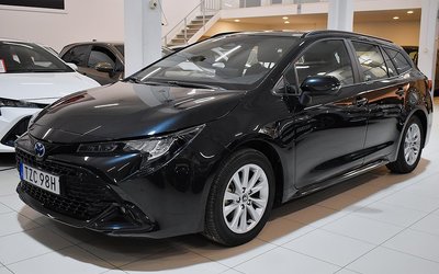 Toyota Corolla Verso Corolla Kombi Sports Hybrid Bkam Rattvärm RÄNTA 2024