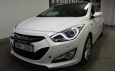 Hyundai i40 cw 1.7 CRDi Business Panorama Drag Värmare keyless 2012