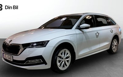 Skoda Octavia Kombi iV Style 1,4 204 DSG Drag Värmare 2024