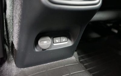 Volvo XC40 T2 FWD Momentum Advanced 2022