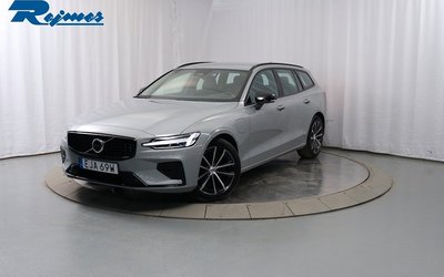 Volvo V60 T6 Plus Dark Drag 2025