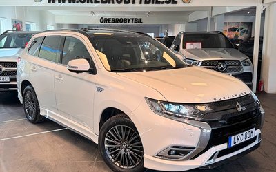 Mitsubishi Outlander PHEV CVT Kuro Edition Drag Gps UNIK 2020