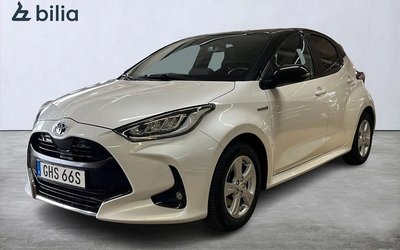 Toyota Yaris Hybrid 1,5 STYLE BI-TONE 5D 2021