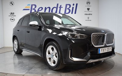 BMW iX1 xDrive30 xLine Premium Harman Kardon Dragkrok 2024