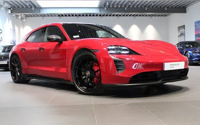 Porsche Taycan GTS Sport Turismo 2023