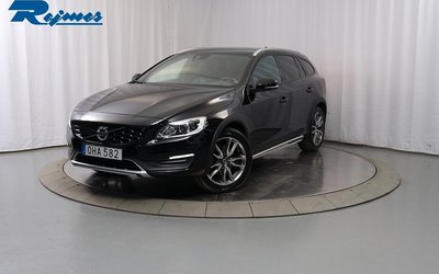 Volvo V60 Cross Country D4 AWD Bus Adv Summum 2017