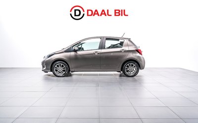 Toyota Yaris 5-DÖRRARS 1.33 MULTIDRIVE S ACTIVE B-KAM 2016