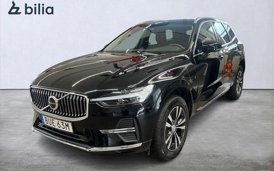 Volvo XC60 Recharge T6 Core Edition Panorama Kamera Värm 2023