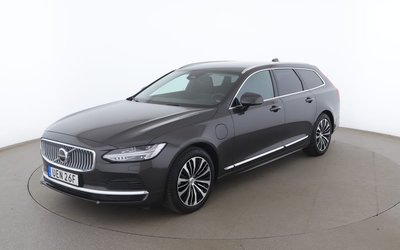 Volvo V90 T6 Recharge AWD Nybils, CarPlay, Dragkrok 2024