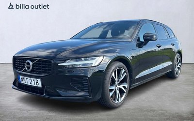 Volvo V60 T8 AWD R-Design Pano Adp.farth 2019