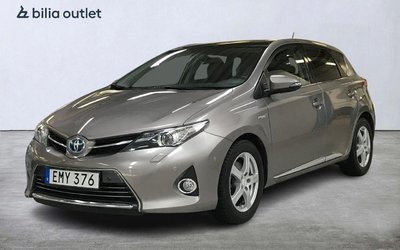 Toyota Auris Hybrid Executive Pano Navi B-kamera 2015