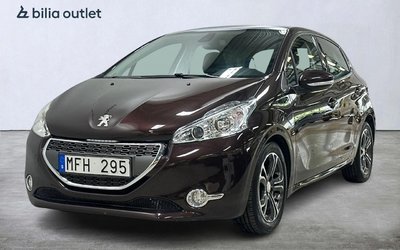 Peugeot 208 1.4 VTi Allure Panorama 2012