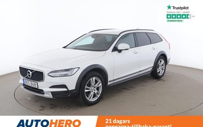 Volvo V90 Cross Country D4 Kinetic Rails, Drag, Keyless 2018