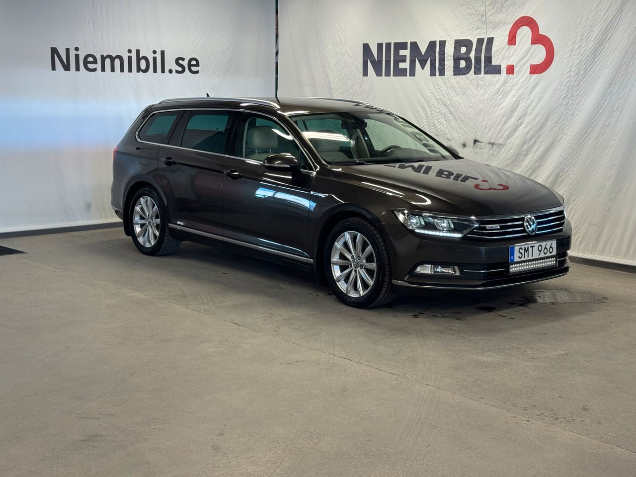 Volkswagen Passat Stasjonsvogn 2.0 TDI DPF SCR BMT 4Motion DSG sekvensiell, 6-trinn, 190ps, 2015