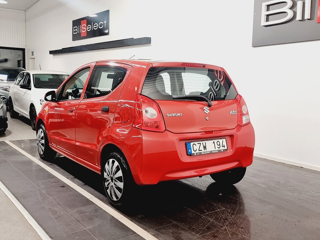Suzuki Alto 1.0 VVT Manual, 68hp, 2011