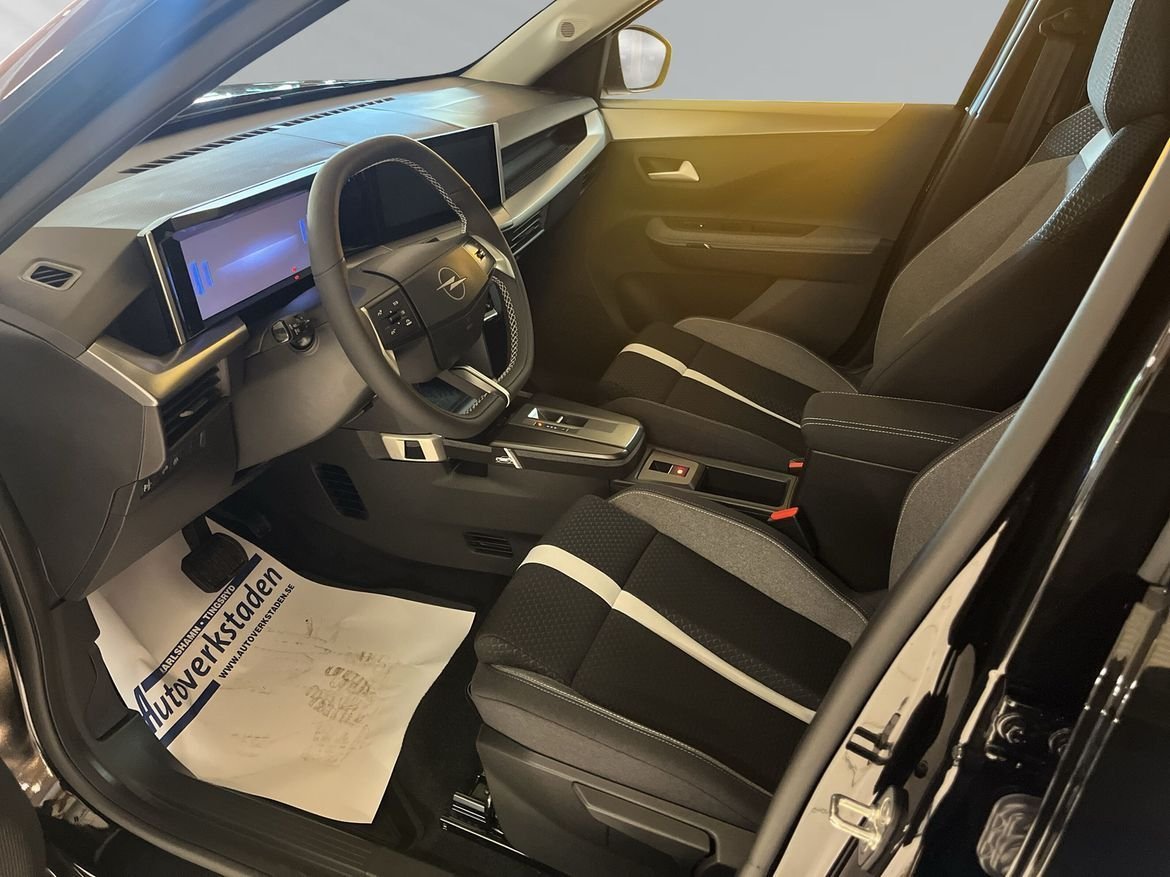 Opel Frontera Hybrid 136 eDCT, 136hk, 2025