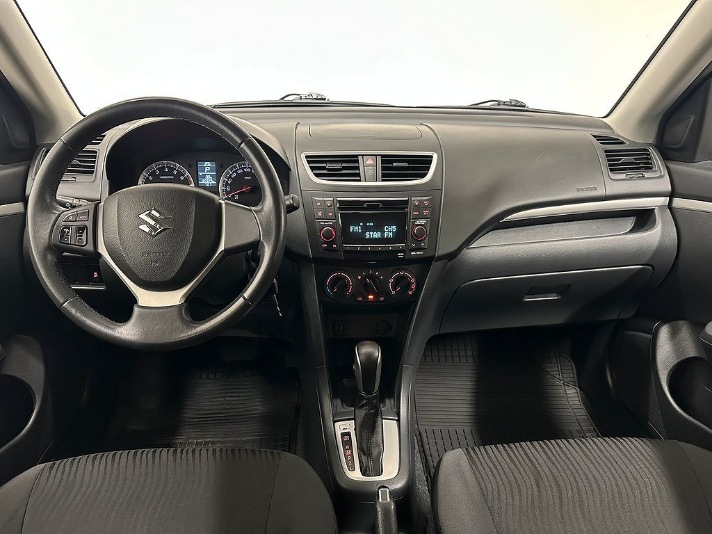 Vehicle Image 13