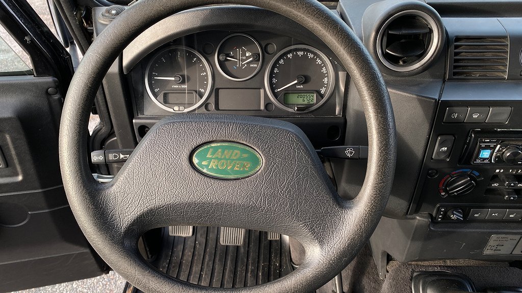 Vehicle Image 22